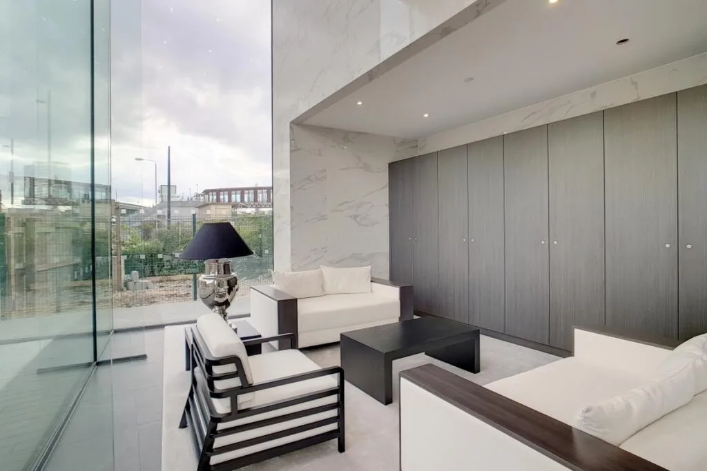 3 bedroom apartment for rent