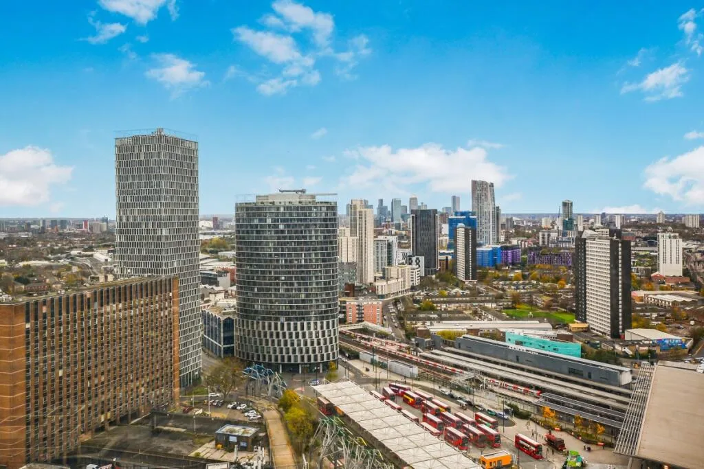 3 bedroom apartment for rent