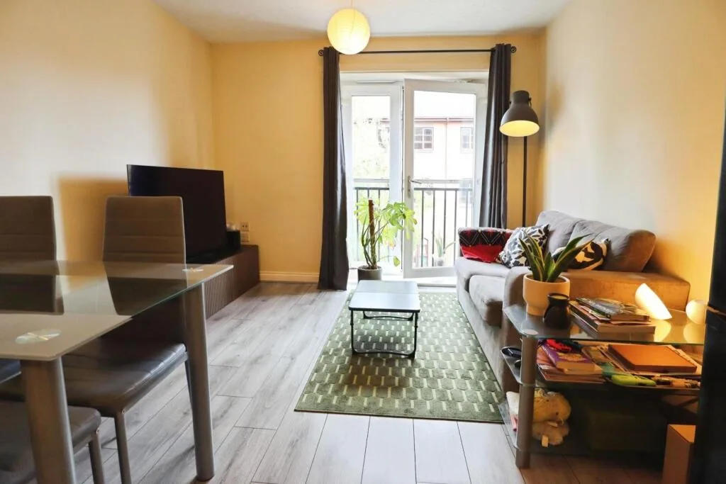 2 bedroom flat for rent