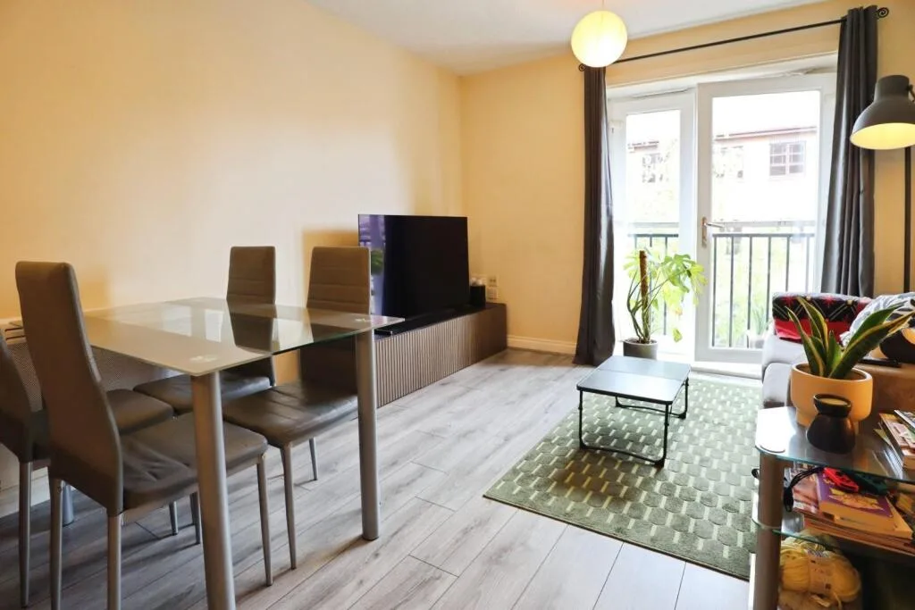 2 bedroom flat for rent