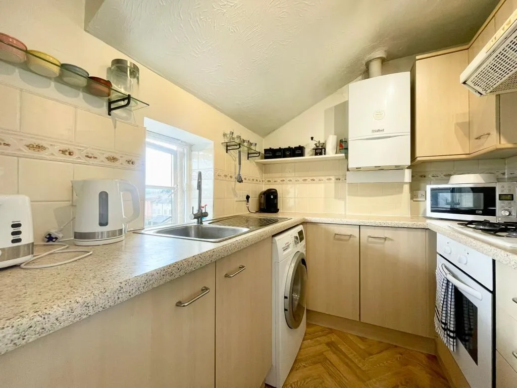 2 bedroom flat for rent