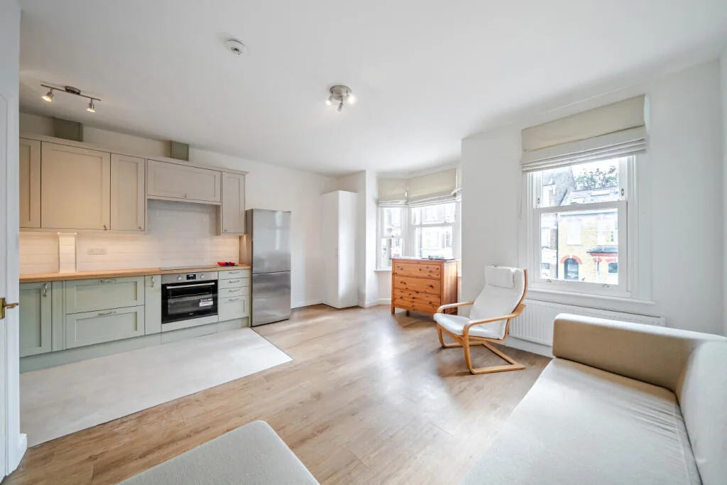 1 bedroom flat for rent
