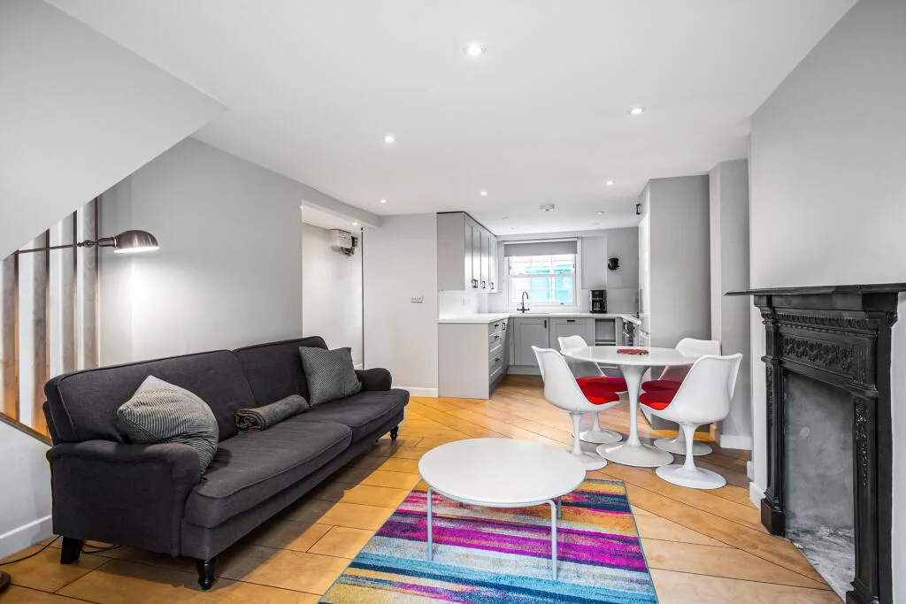 2 bedroom apartment for rent