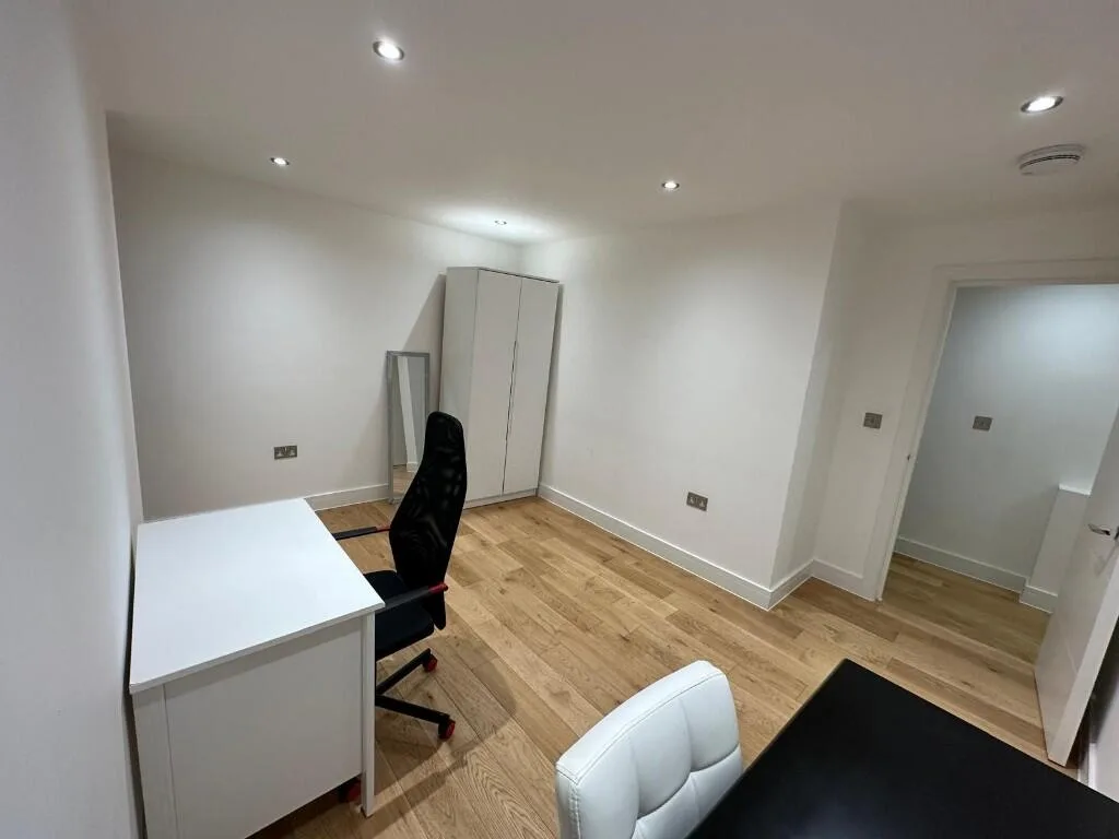 1 bedroom ground floor maisonette for rent
