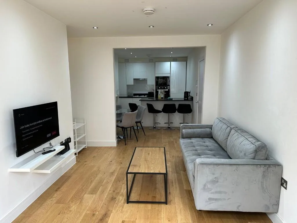 1 bedroom ground floor maisonette for rent