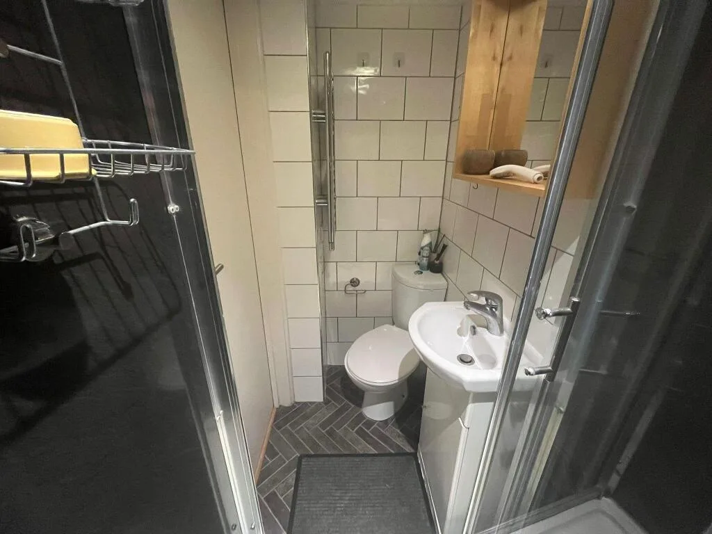 Studio flat for rent