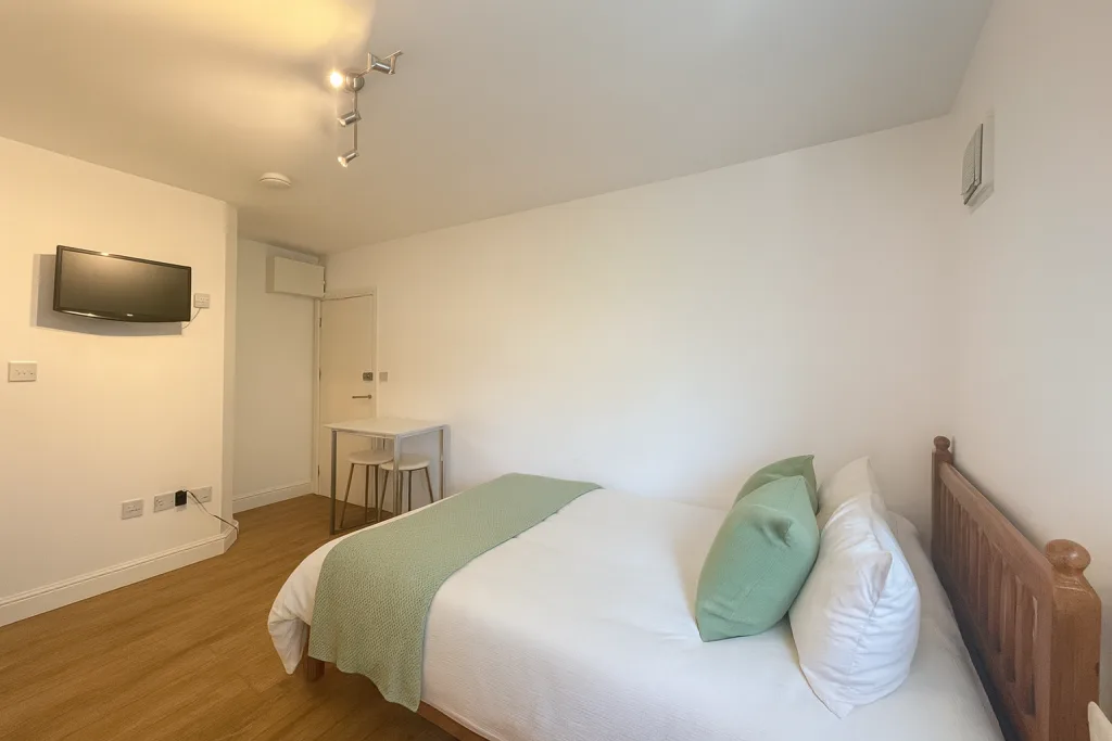 Studio flat for rent