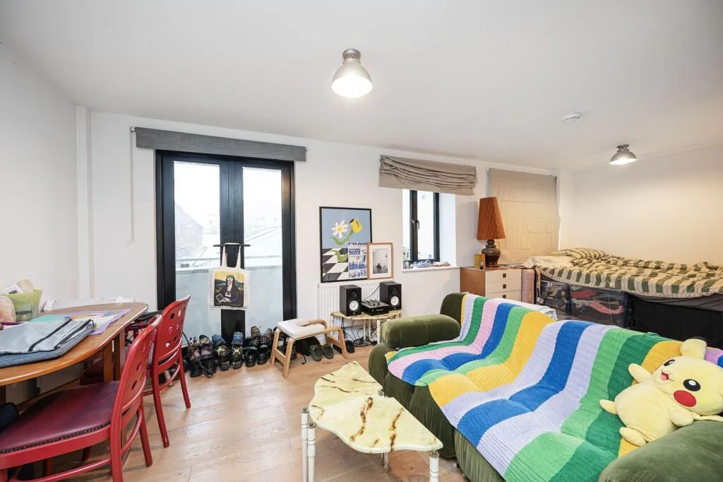 Studio flat for rent