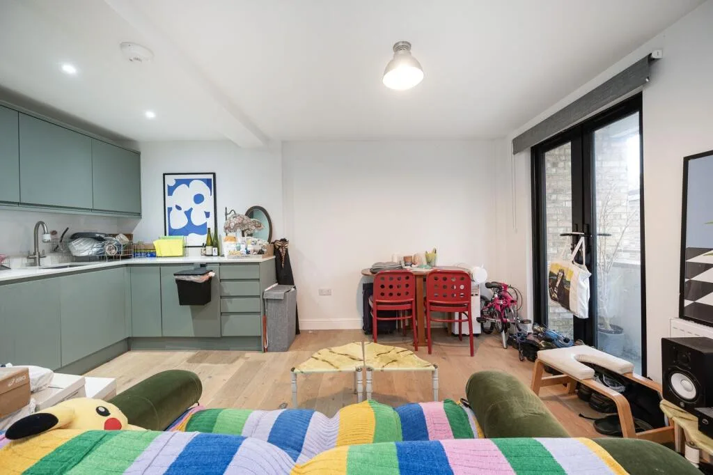 Studio flat for rent