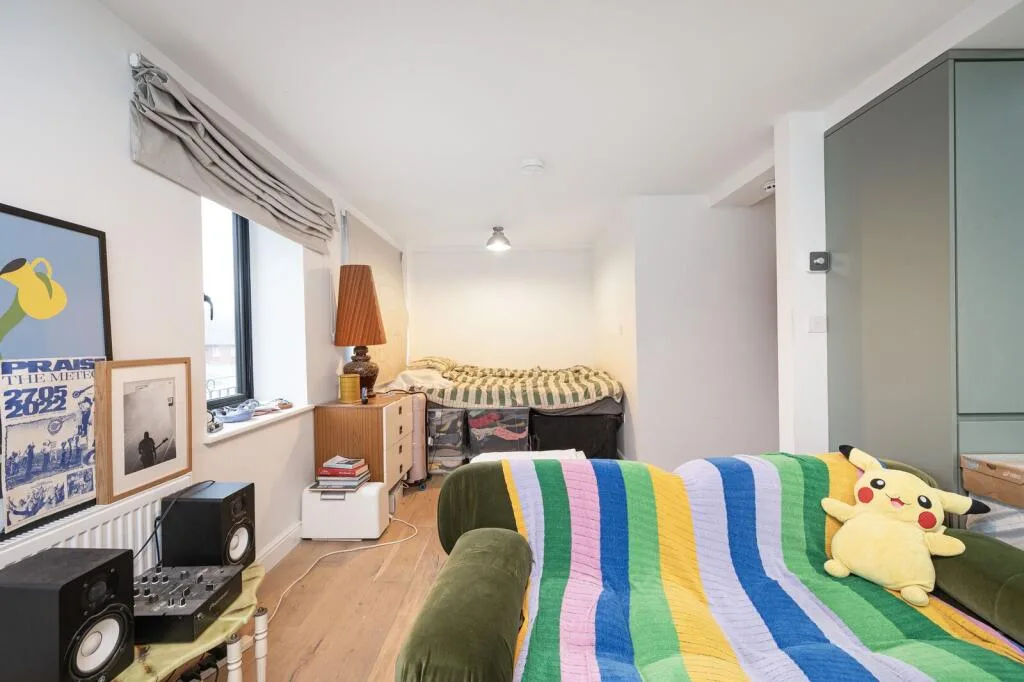 Studio flat for rent