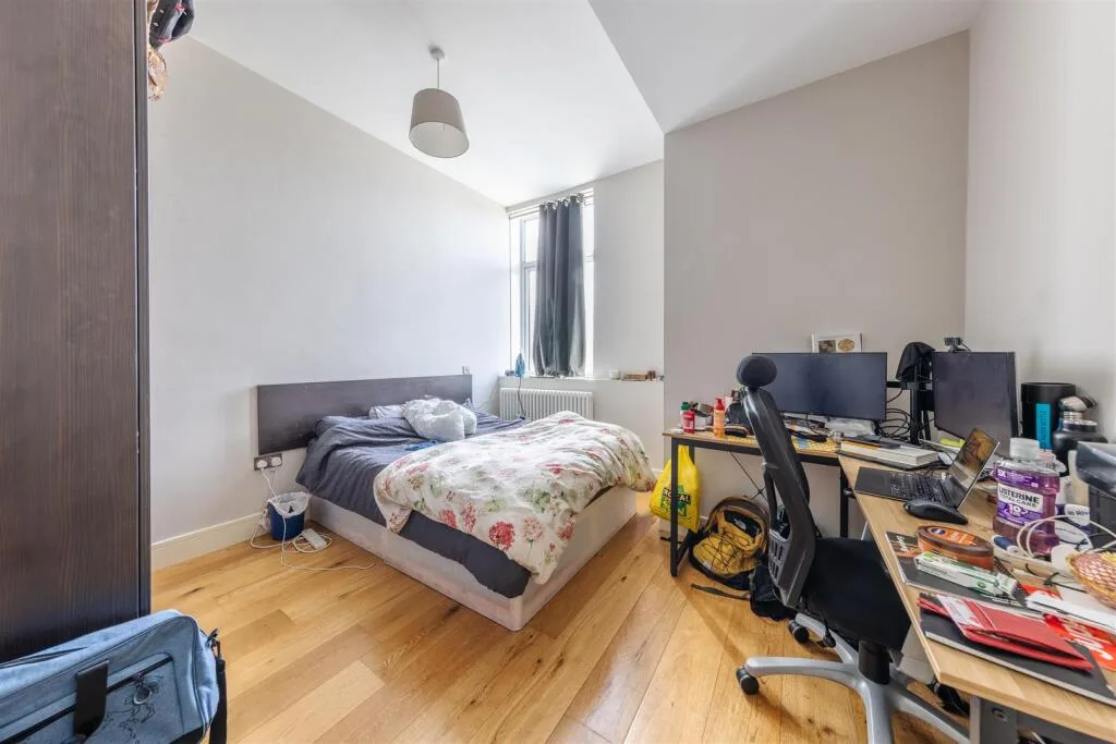 2 bedroom house for rent
