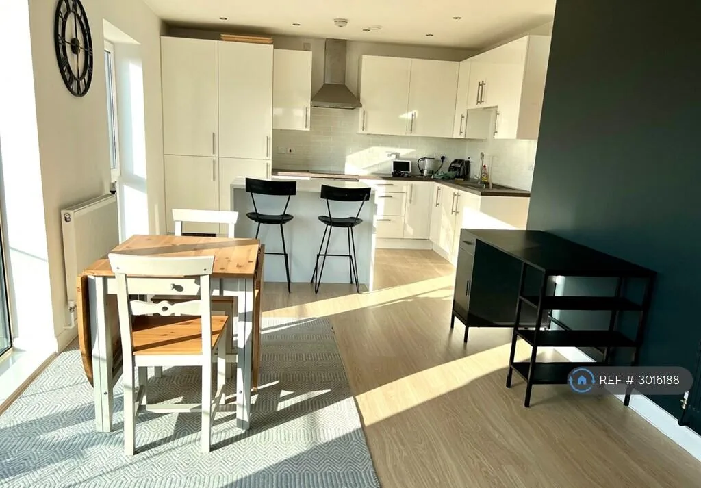 2 bedroom flat for rent