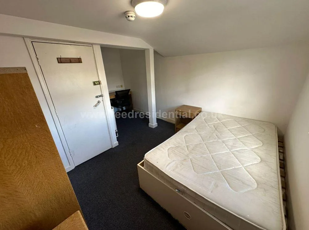 5 bedroom house for rent