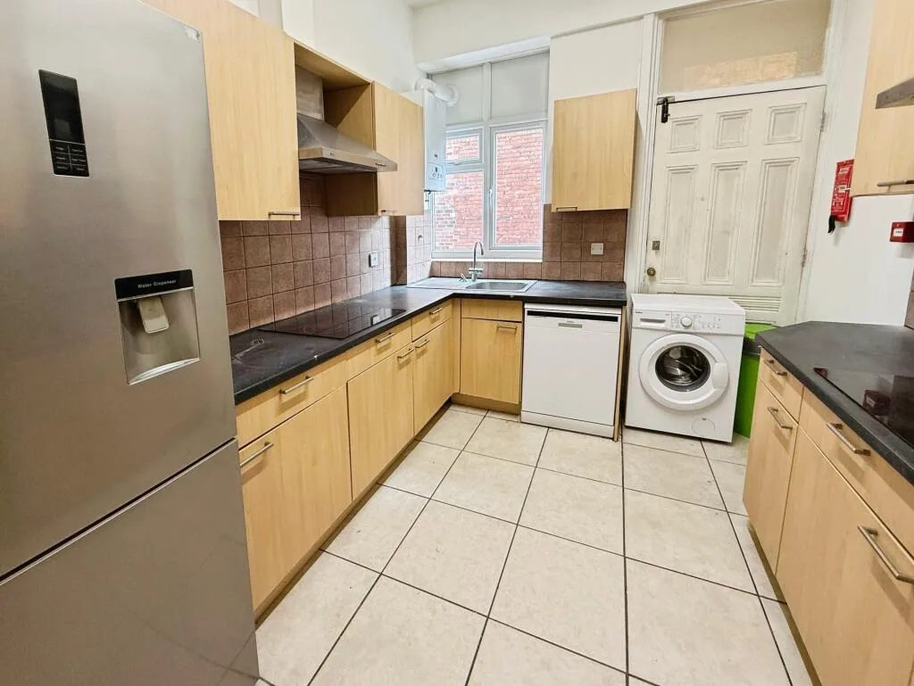 1 bedroom house for rent