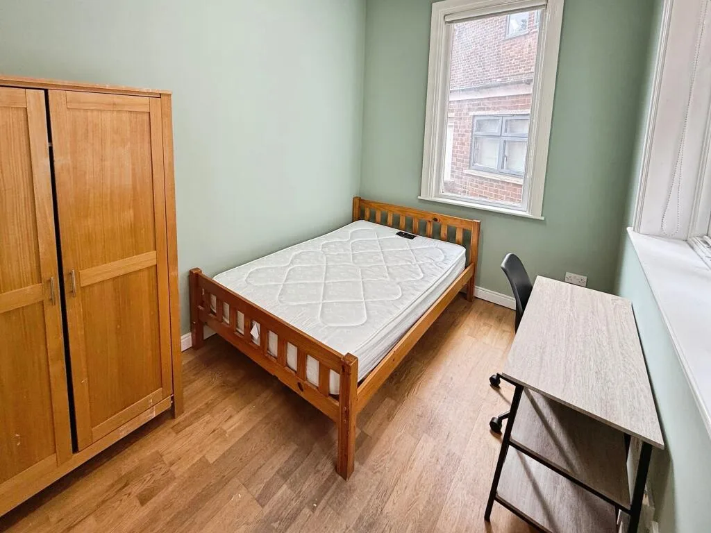 1 bedroom house for rent