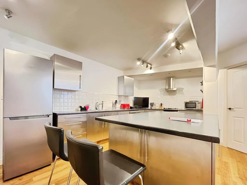 4 bedroom terraced house for rent