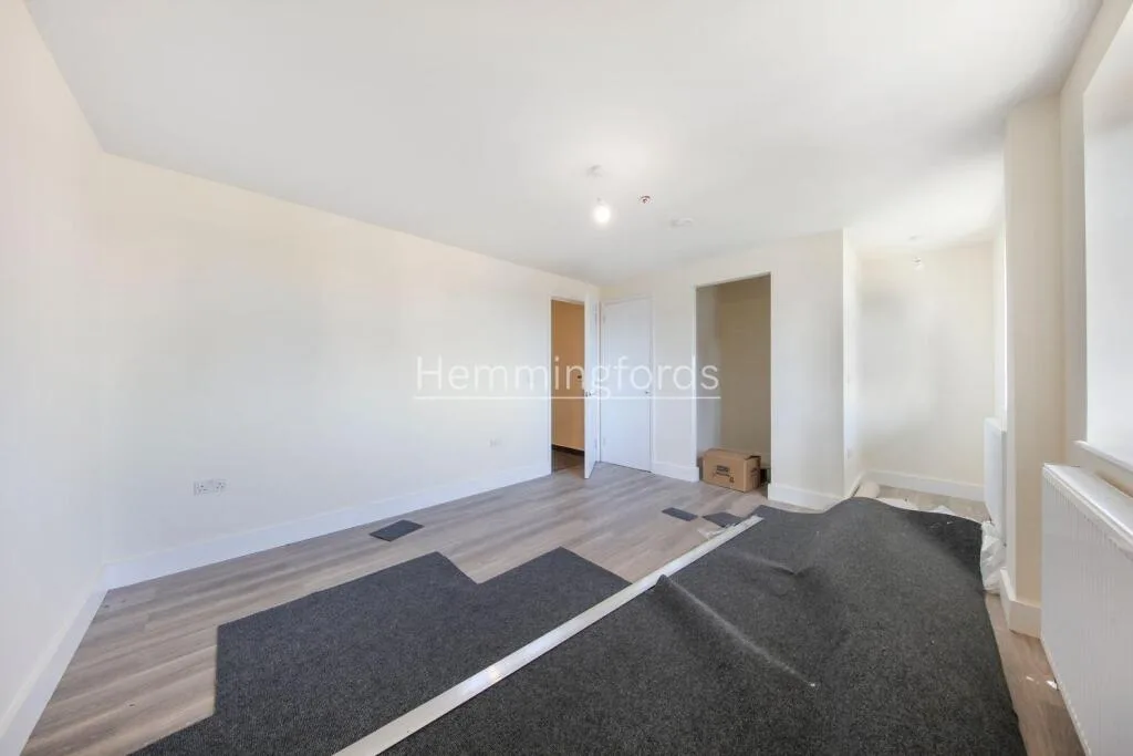 2 bedroom penthouse for rent