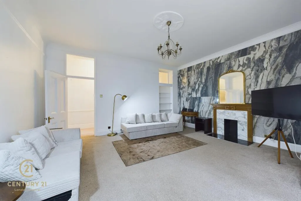 3 bedroom apartment for rent