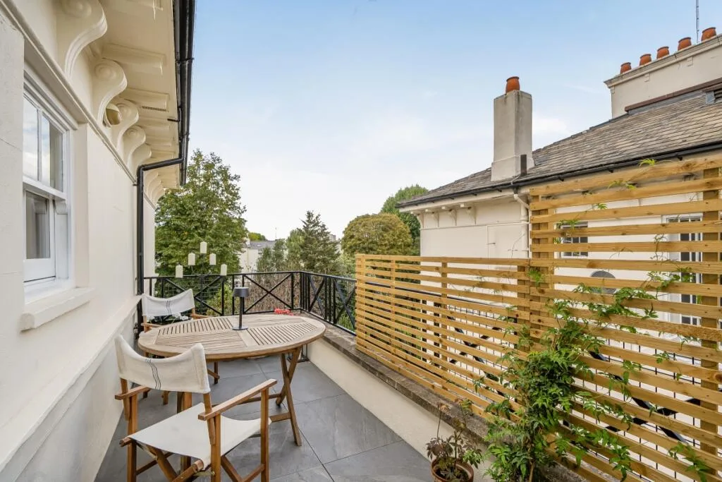 2 bedroom flat for rent