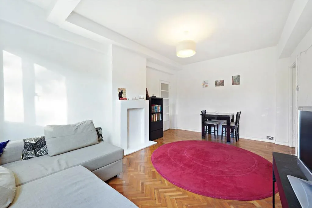 2 bedroom flat for rent