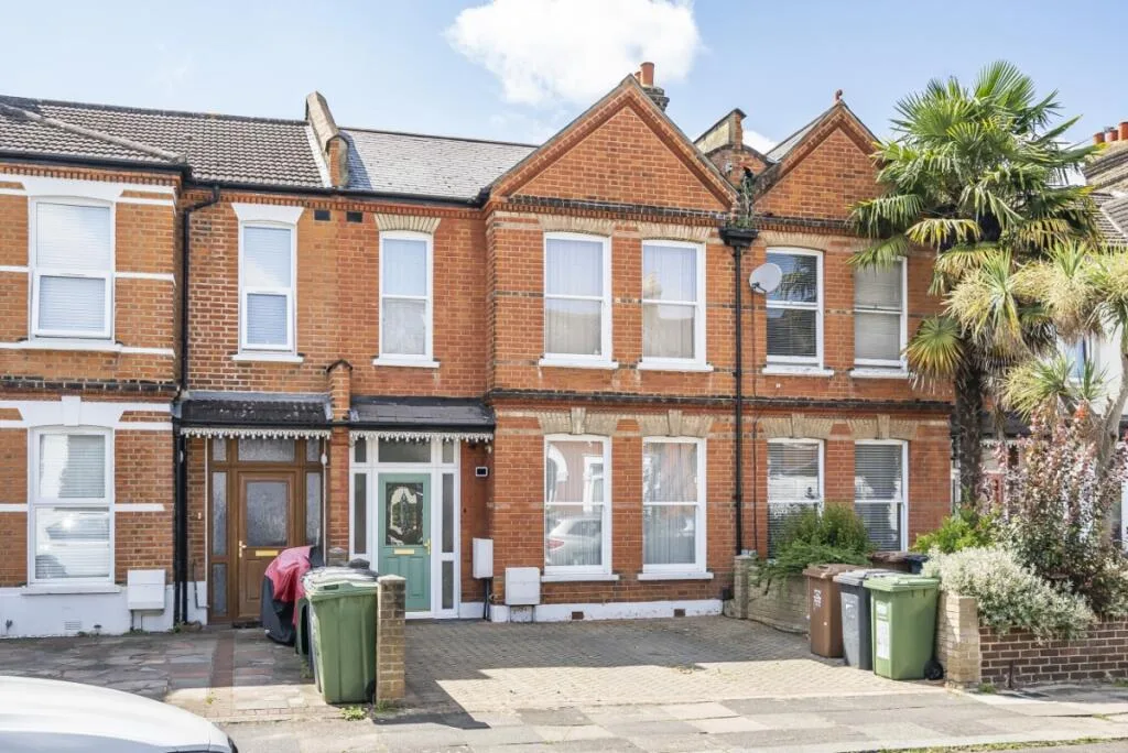 3 bedroom terraced house for rent