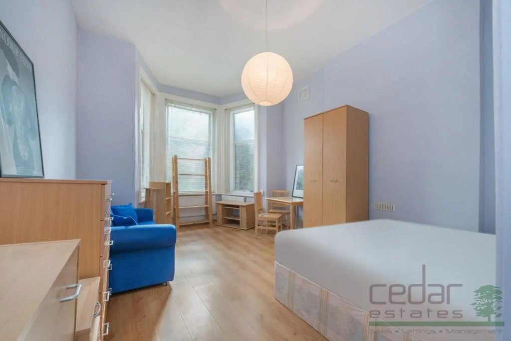 Studio flat for rent