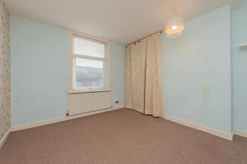 2 bedroom terraced house for rent