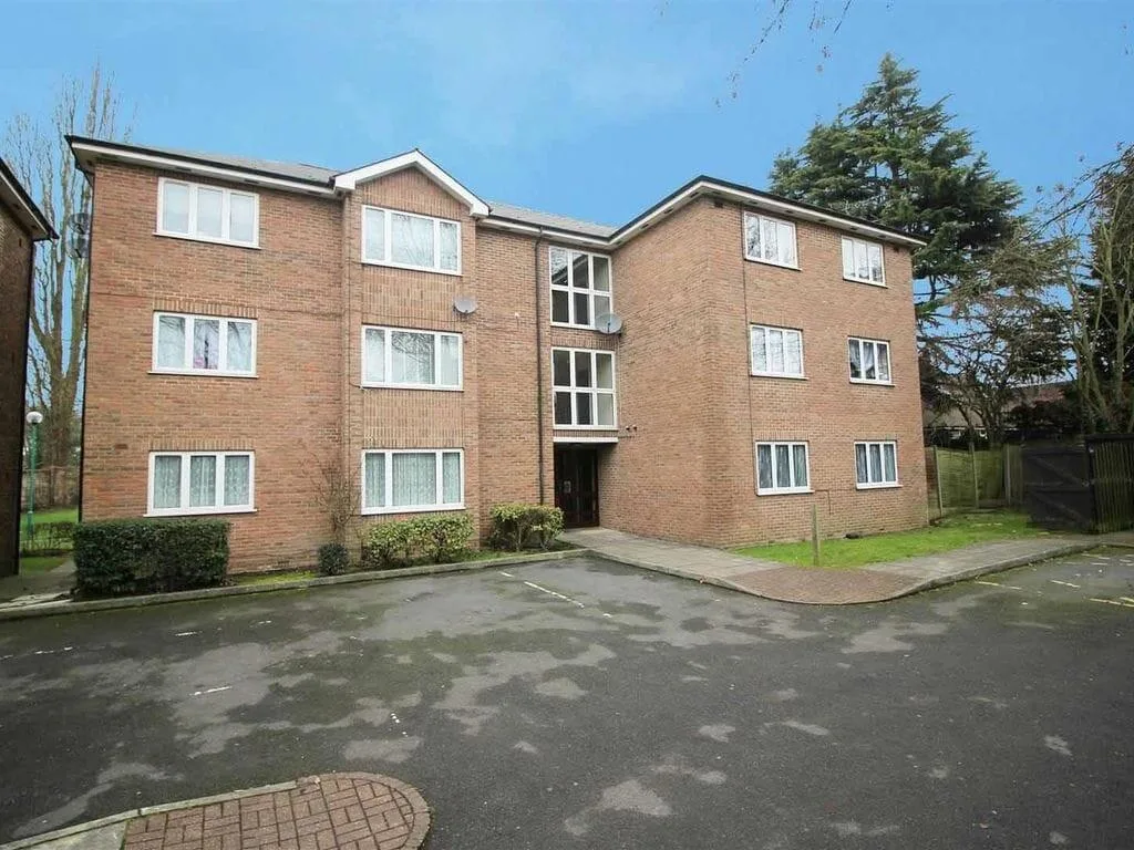1 bedroom ground floor flat for rent