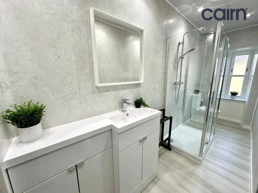 5 bedroom flat for rent