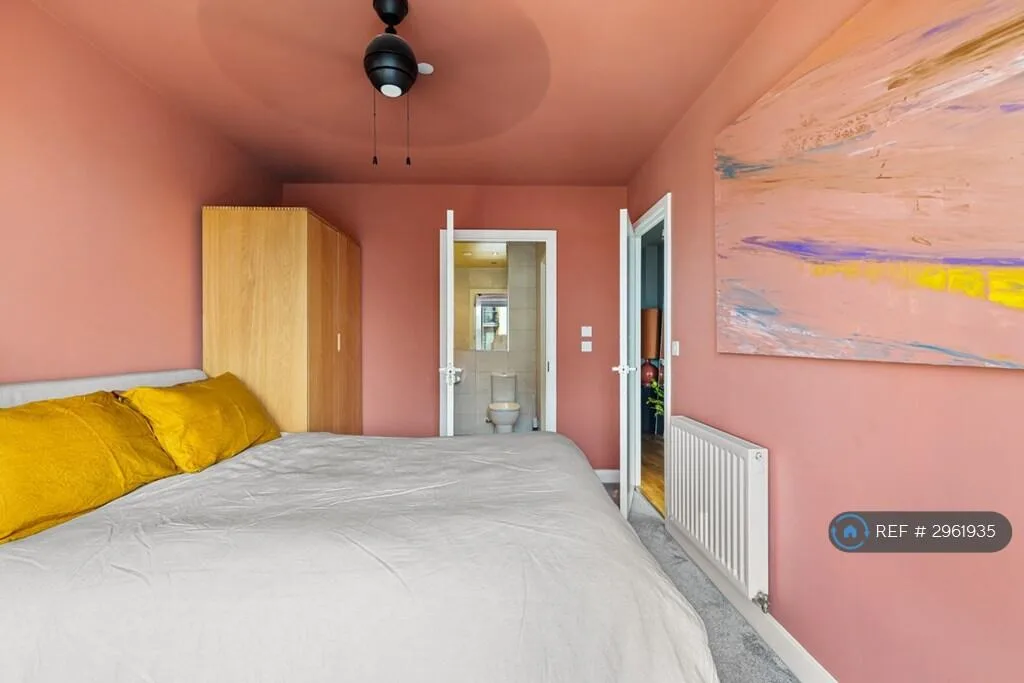 3 bedroom flat for rent