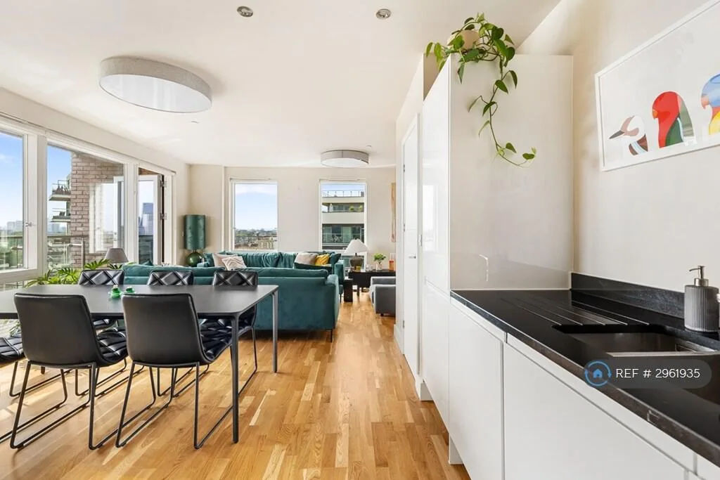 3 bedroom flat for rent