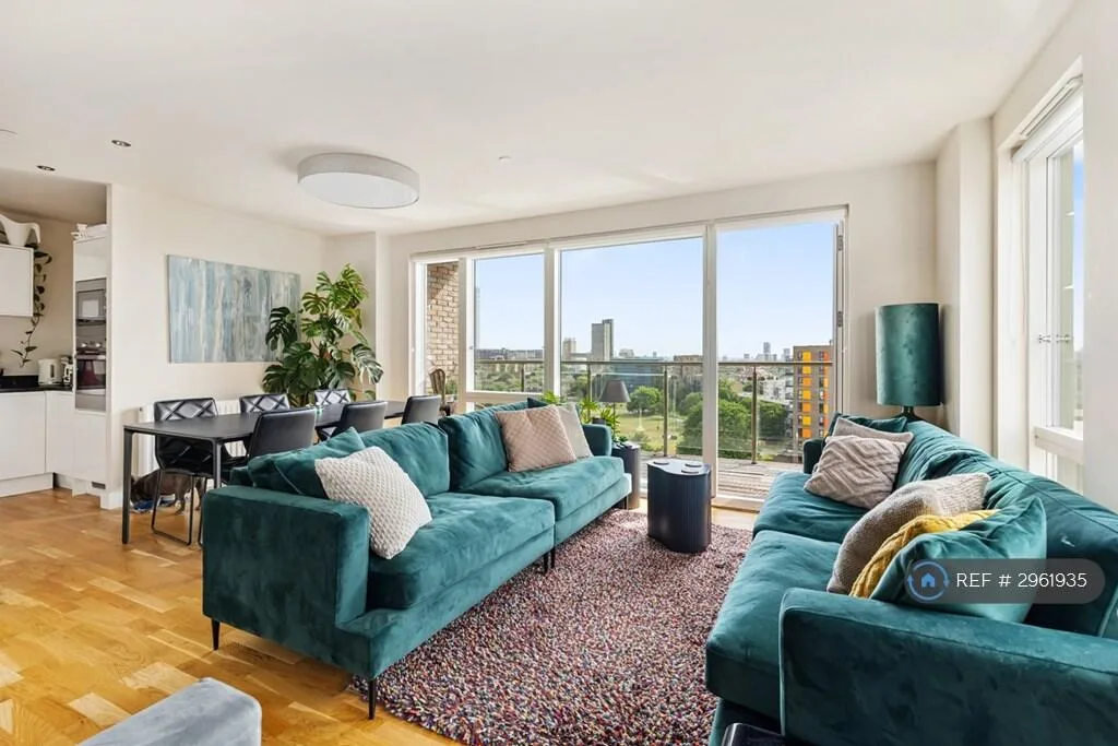 3 bedroom flat for rent