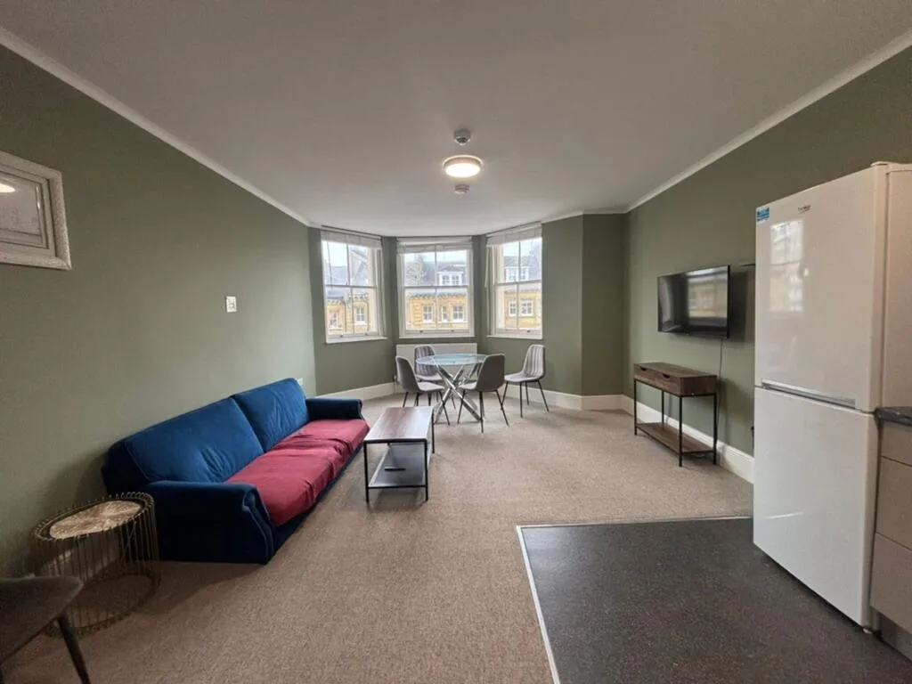 2 bedroom flat for rent