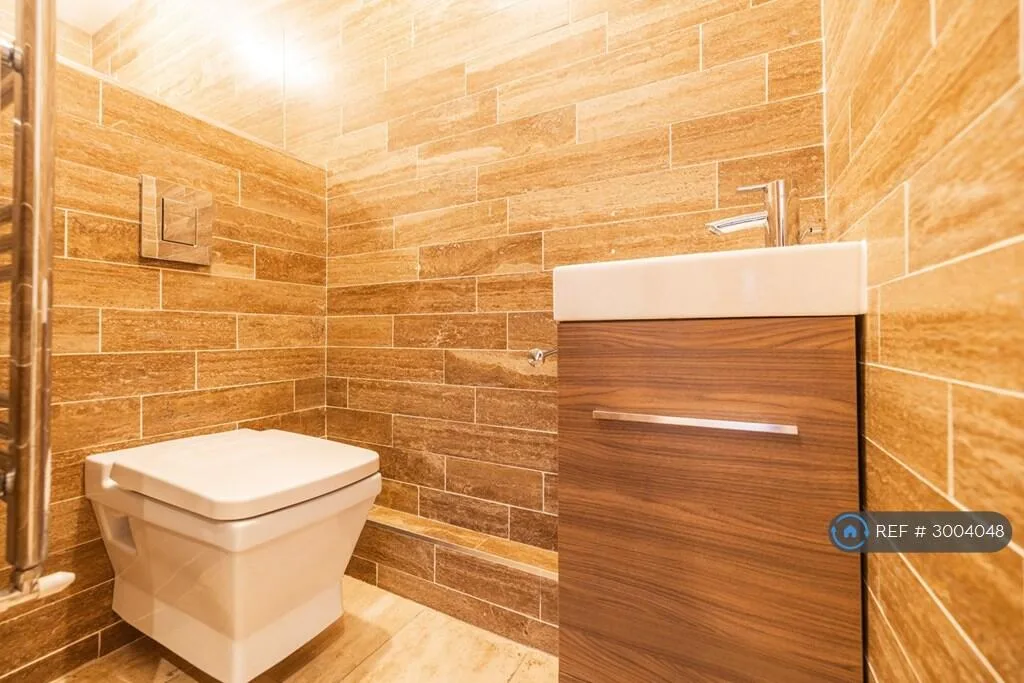 4 bedroom detached house for rent
