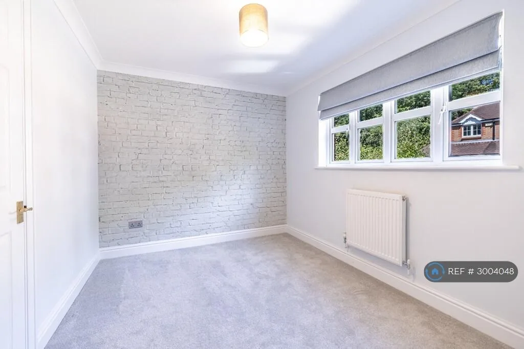 4 bedroom detached house for rent