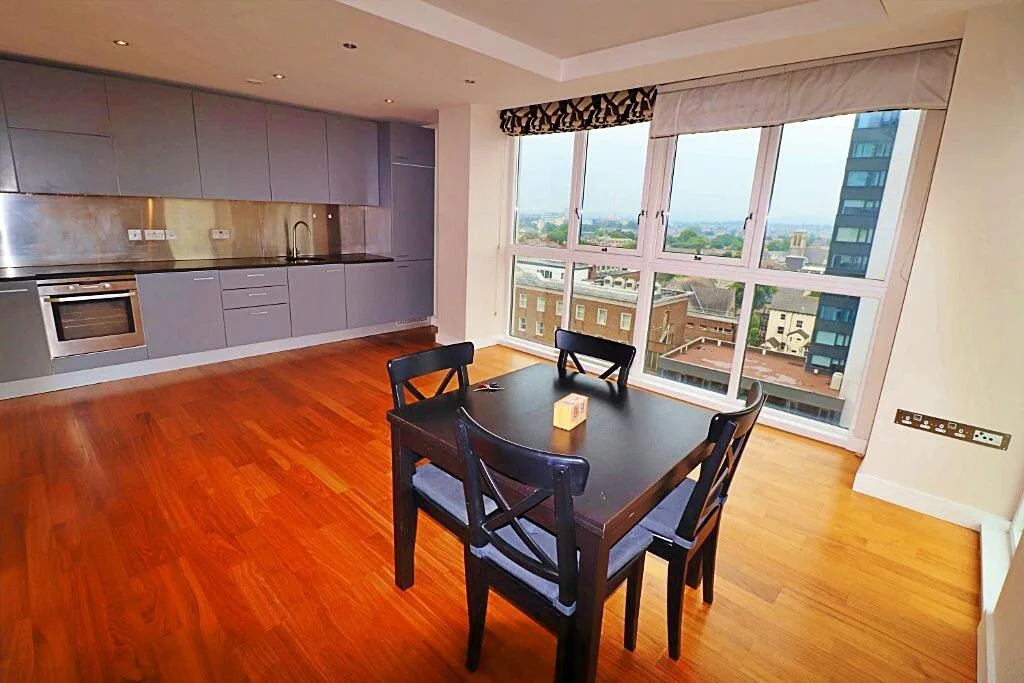 2 bedroom flat for rent