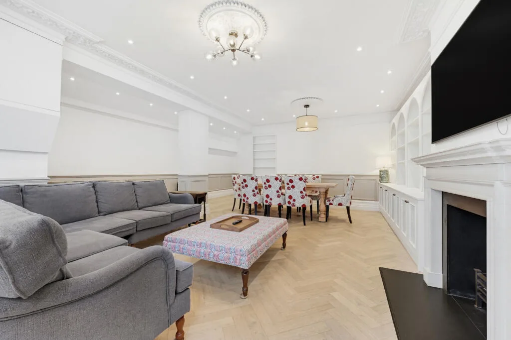 2 bedroom flat for rent