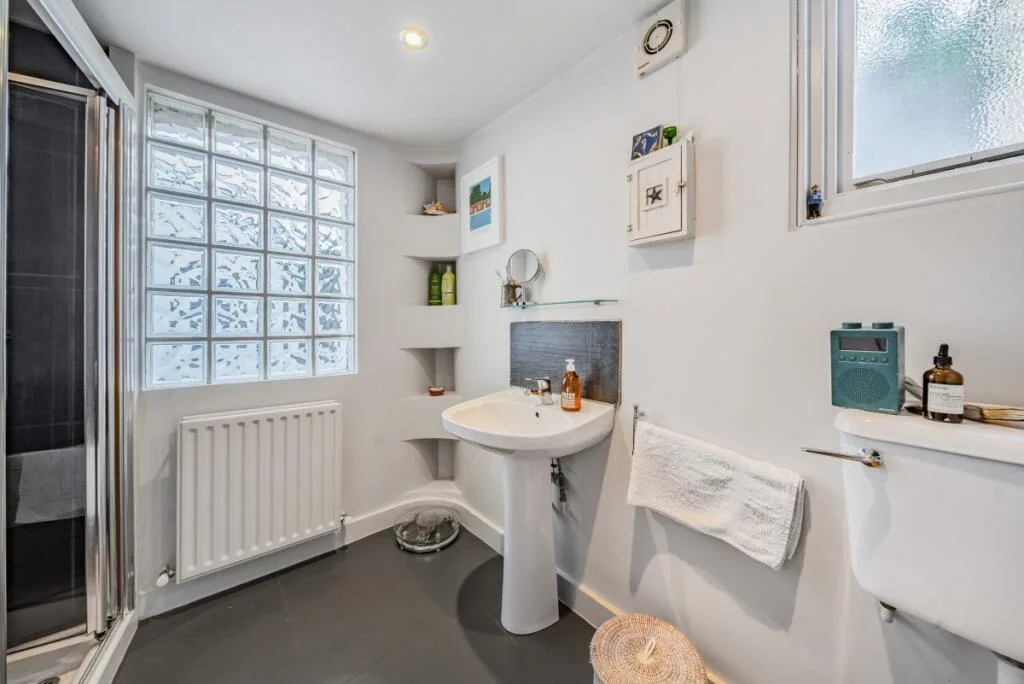 3 bedroom house for rent