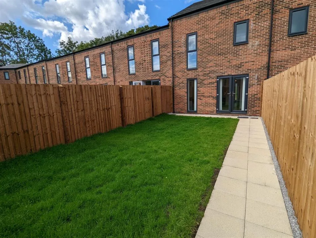 3 bedroom terraced house for rent