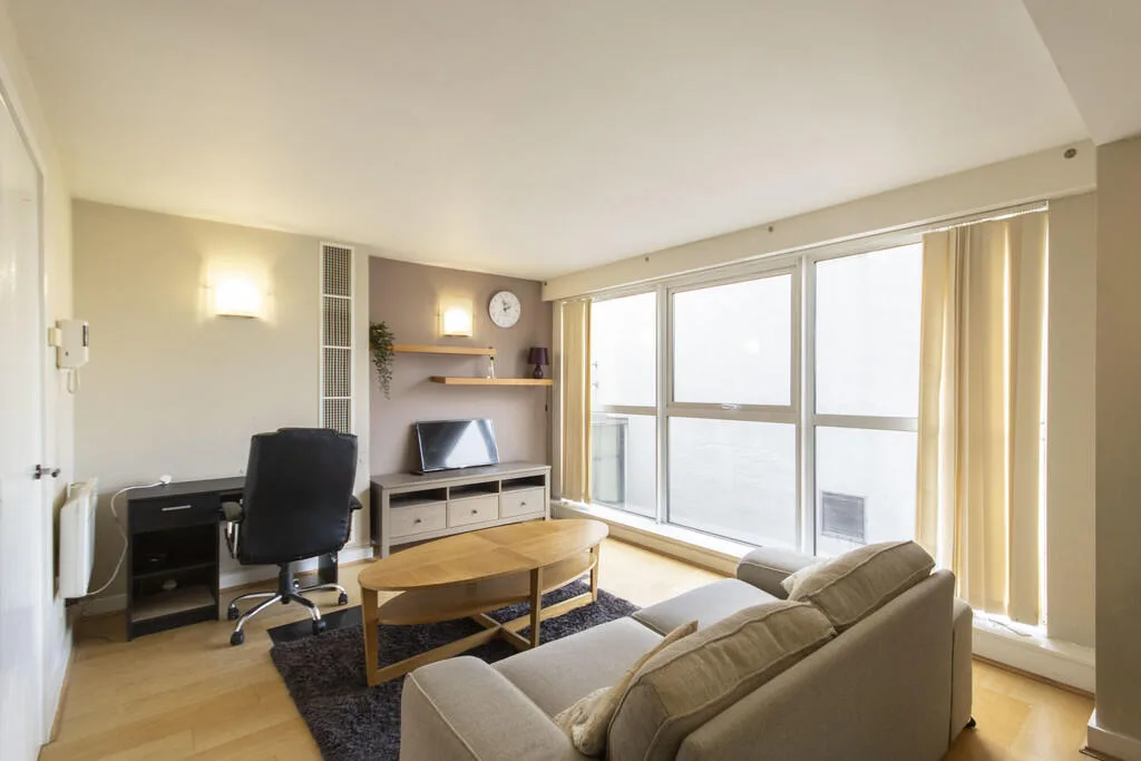 1 bedroom apartment for rent