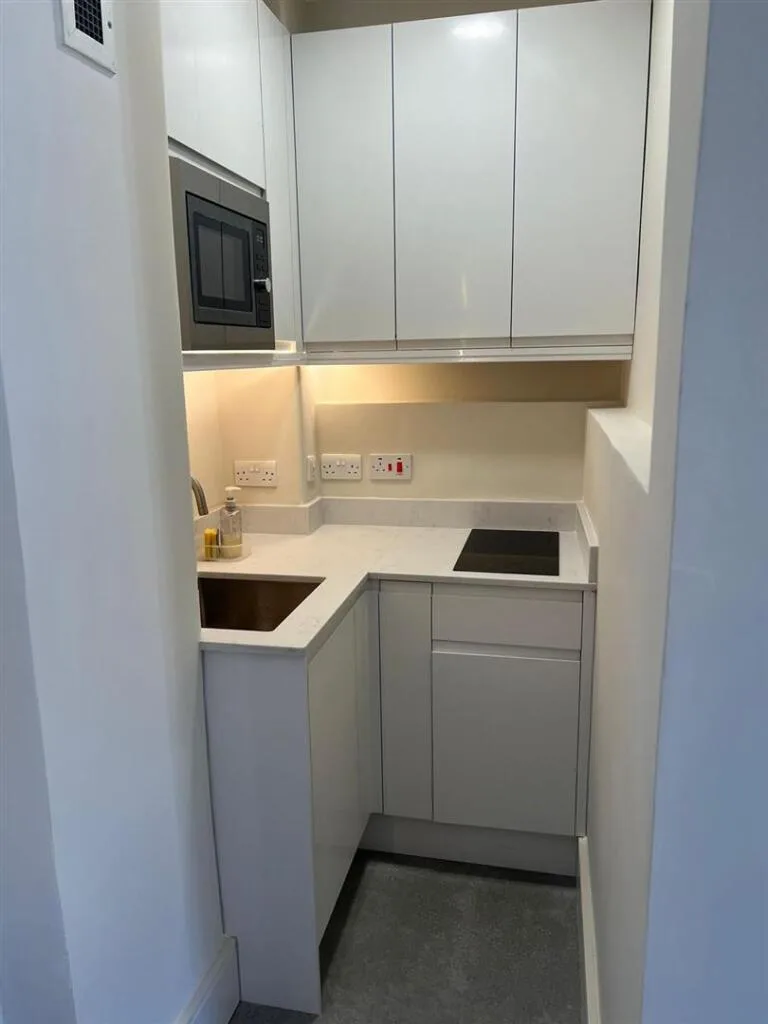 Studio flat for rent