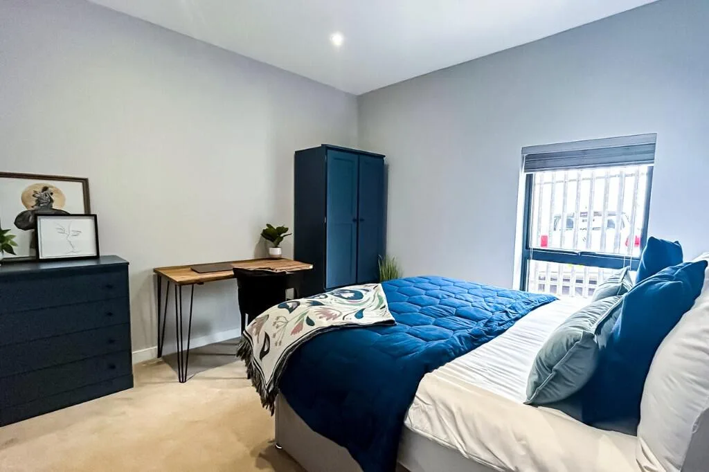 1 bedroom mews property for rent