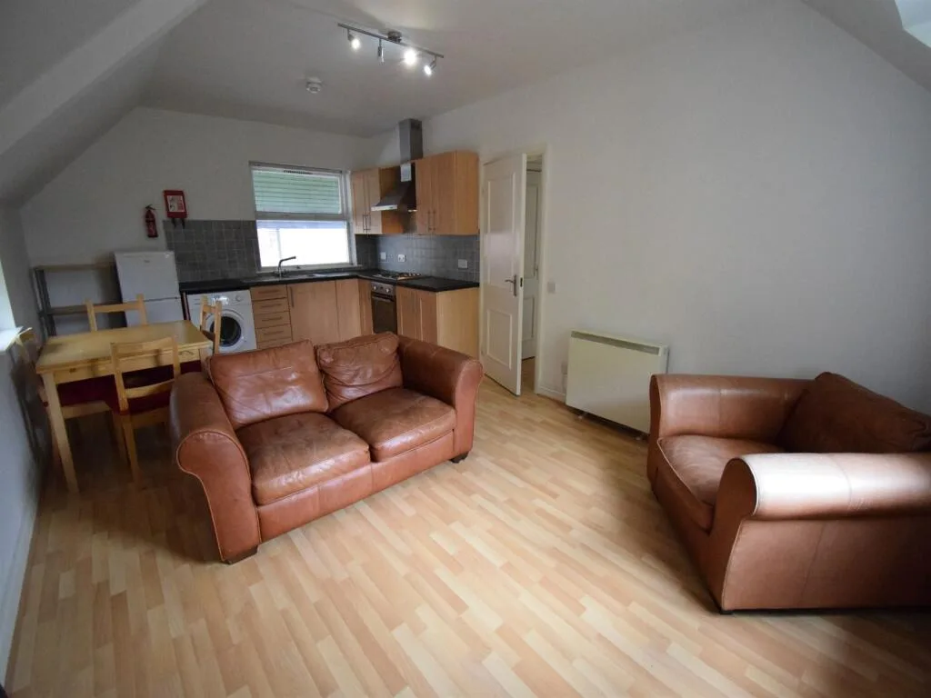 1 bedroom house for rent