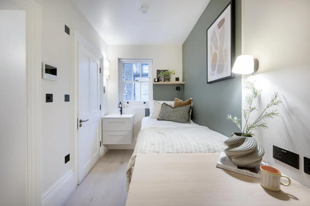 Studio flat for rent