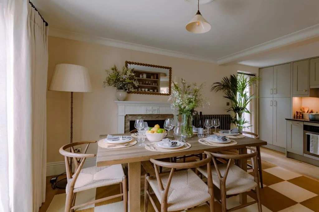 2 bedroom end of terrace house for rent