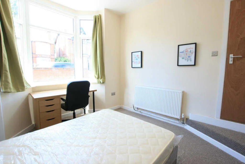 1 bedroom semi-detached house for rent