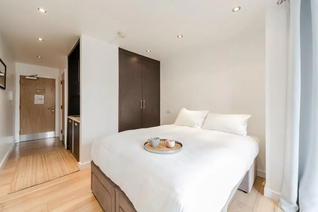 Studio flat for rent