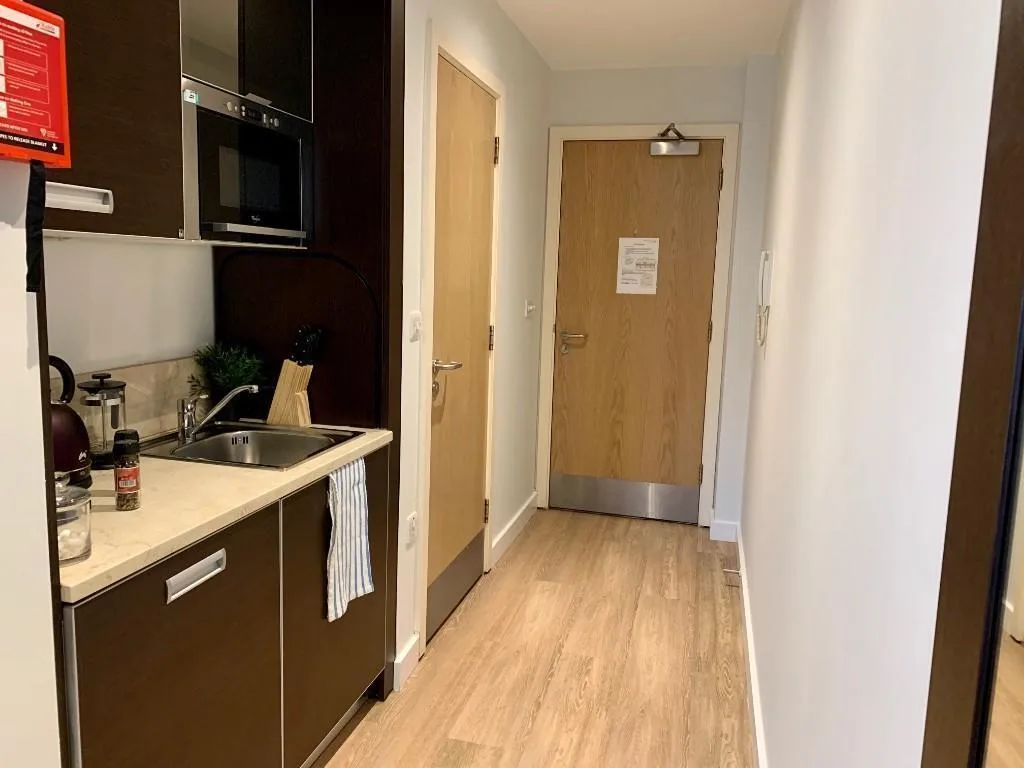 Studio flat for rent