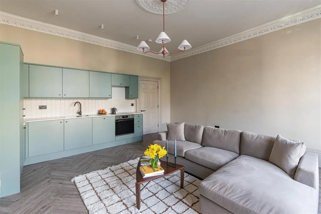 2 bedroom flat for rent