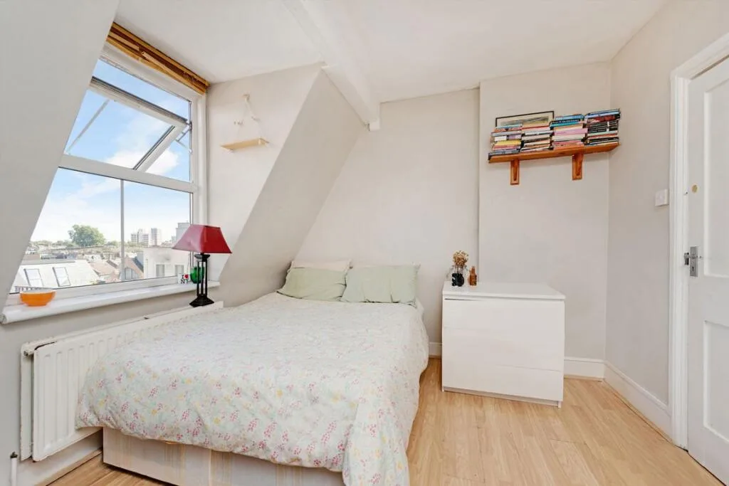 4 bedroom flat for rent